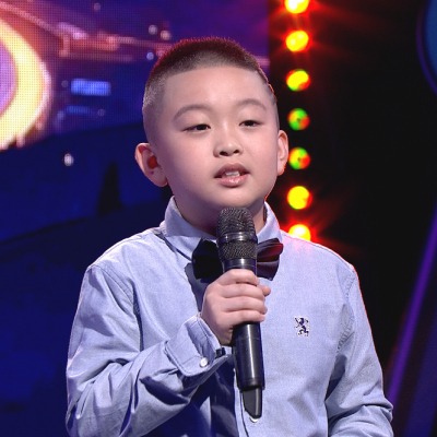 【聲線滄桑小魔王 ‒ 郭峪承】渾厚響亮的嗓音極具穿透力，帶點滄桑的味道讓人動容。