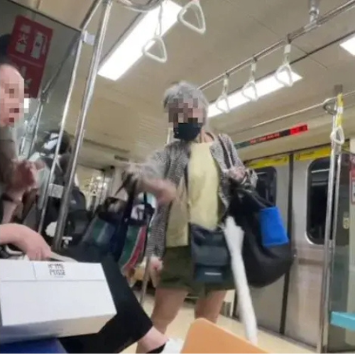 博愛座飛踢老婦人